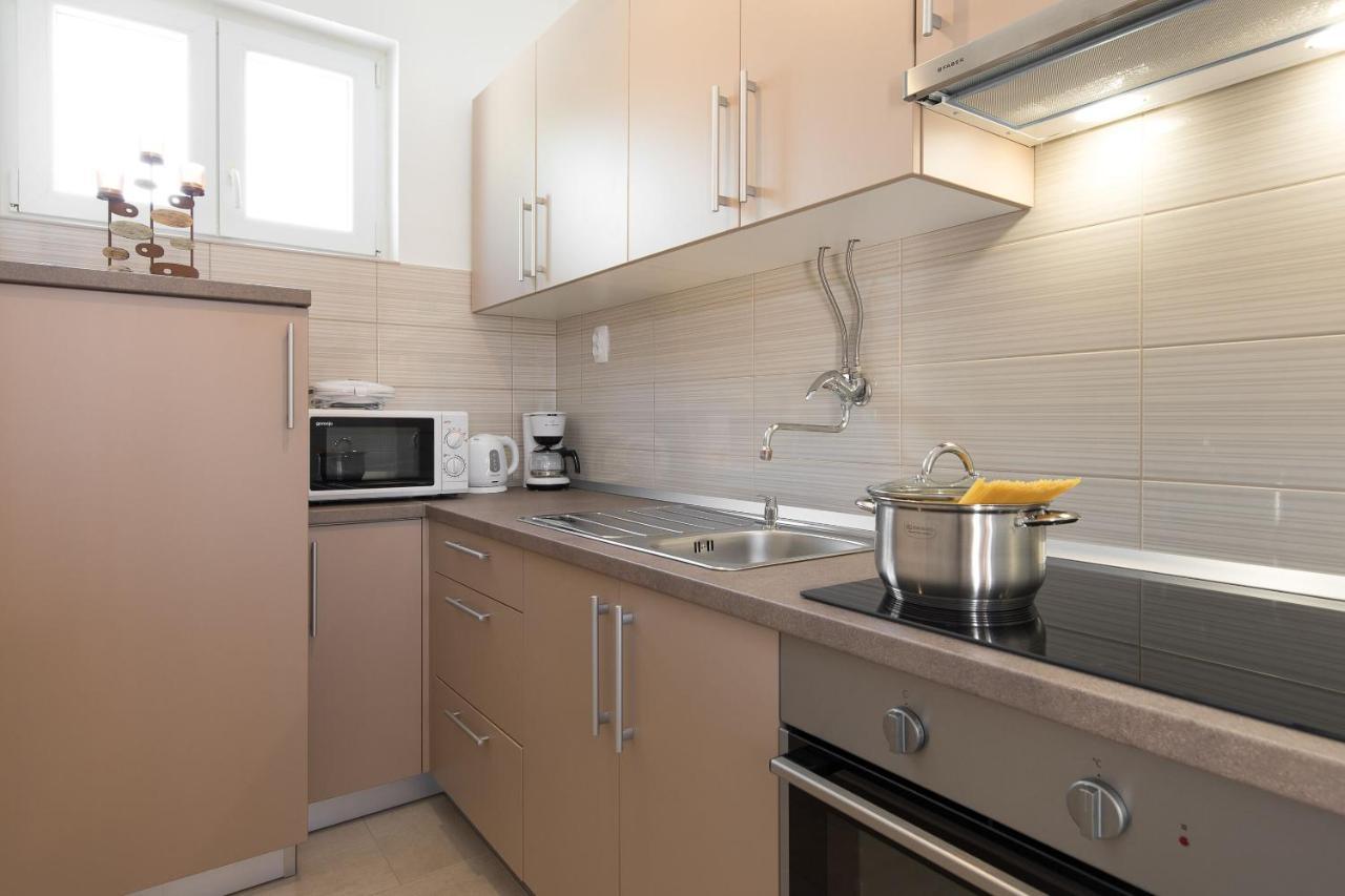 Apartment Oleander Punat Esterno foto